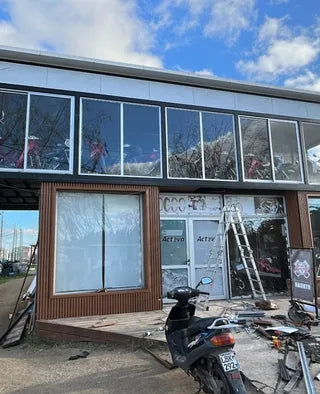 WPC exterior colocado, foto de Cyro Fripp